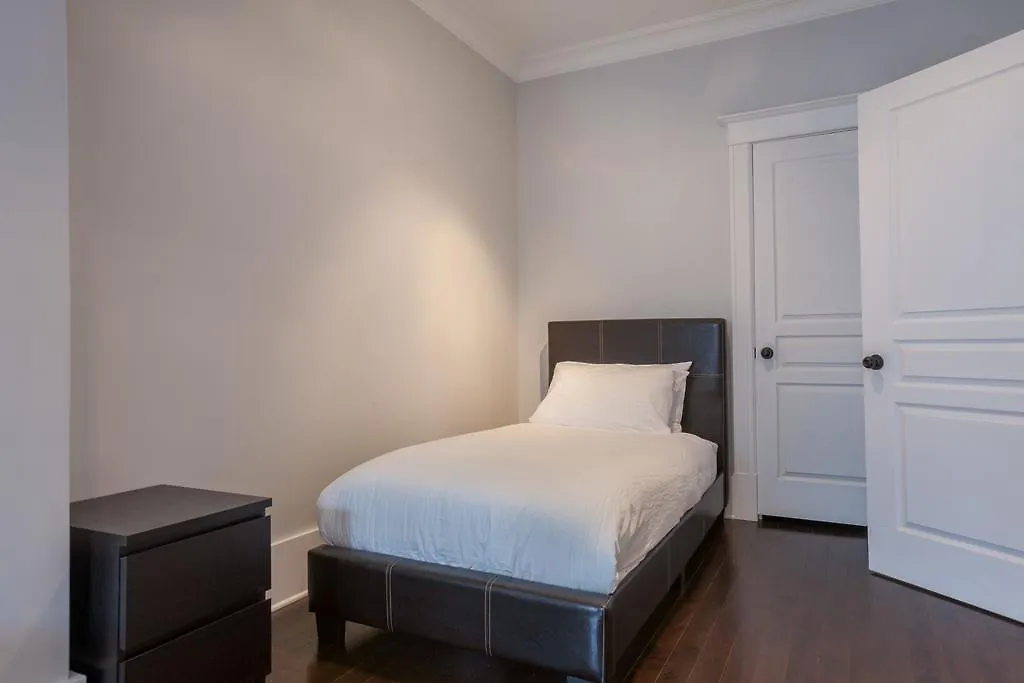 Lmvr-Spacious Apartments On Saint Laurent With Free Parking Montréal